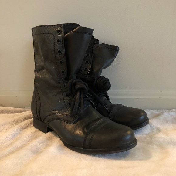 Steve Madden Shoes - Steve Madden Troopa Combat Boots